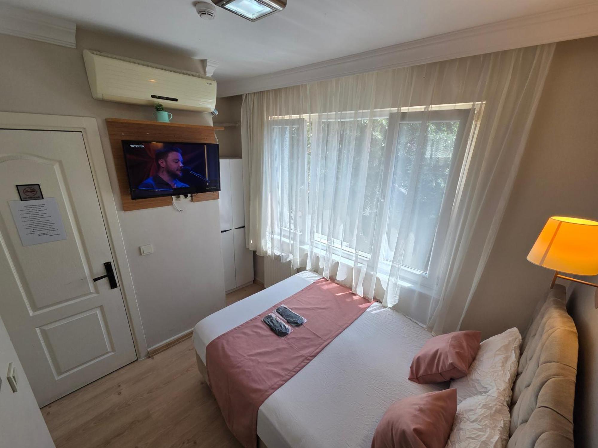 Taksim Life House *
